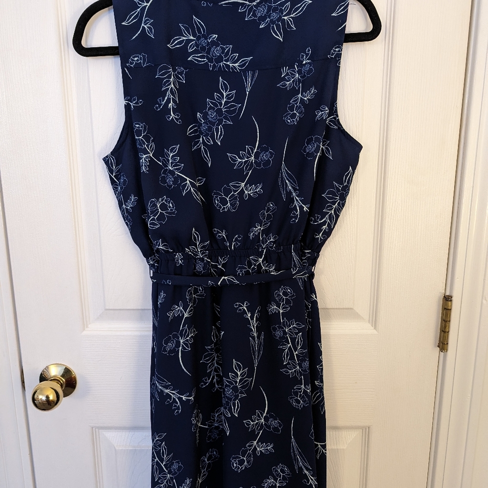 Apt 9 tie waist dress. Petite medium - Picture 2 of 6